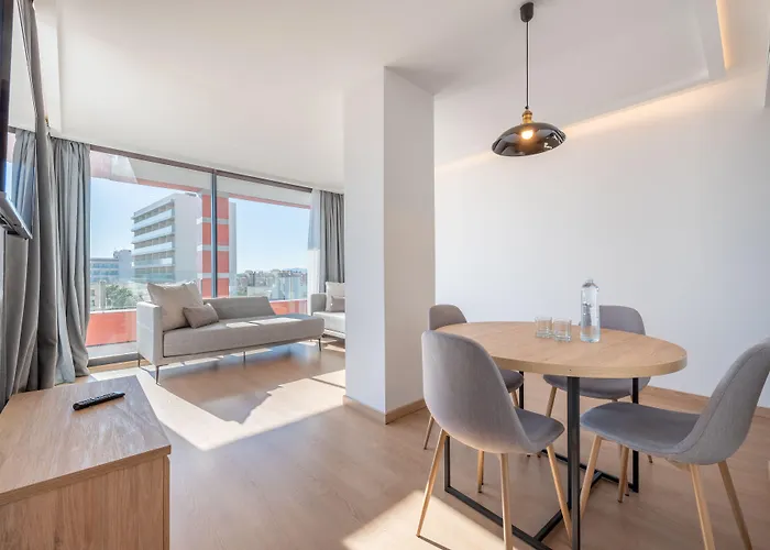 Kyrat Amarac Suites